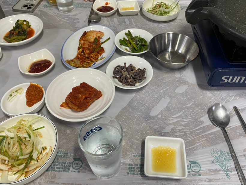 밑반찬 한 상
