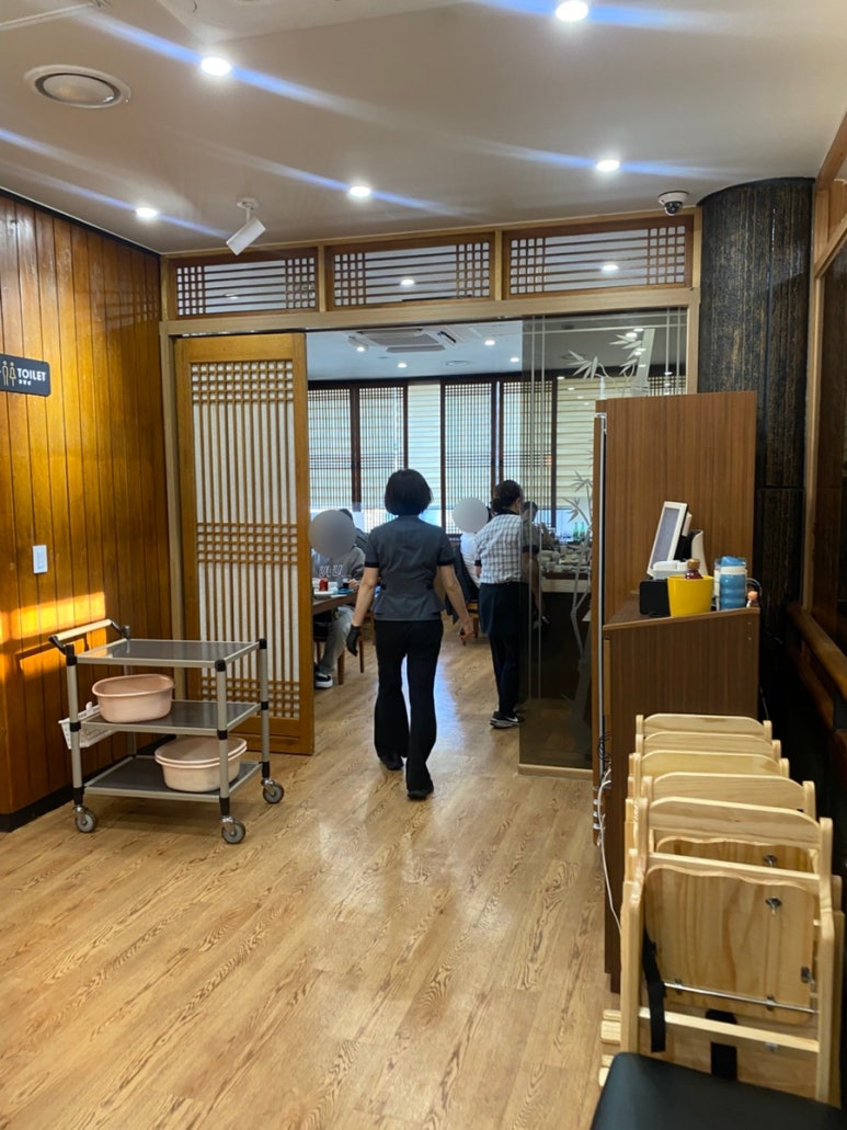 우래옥 2층 식사 공간