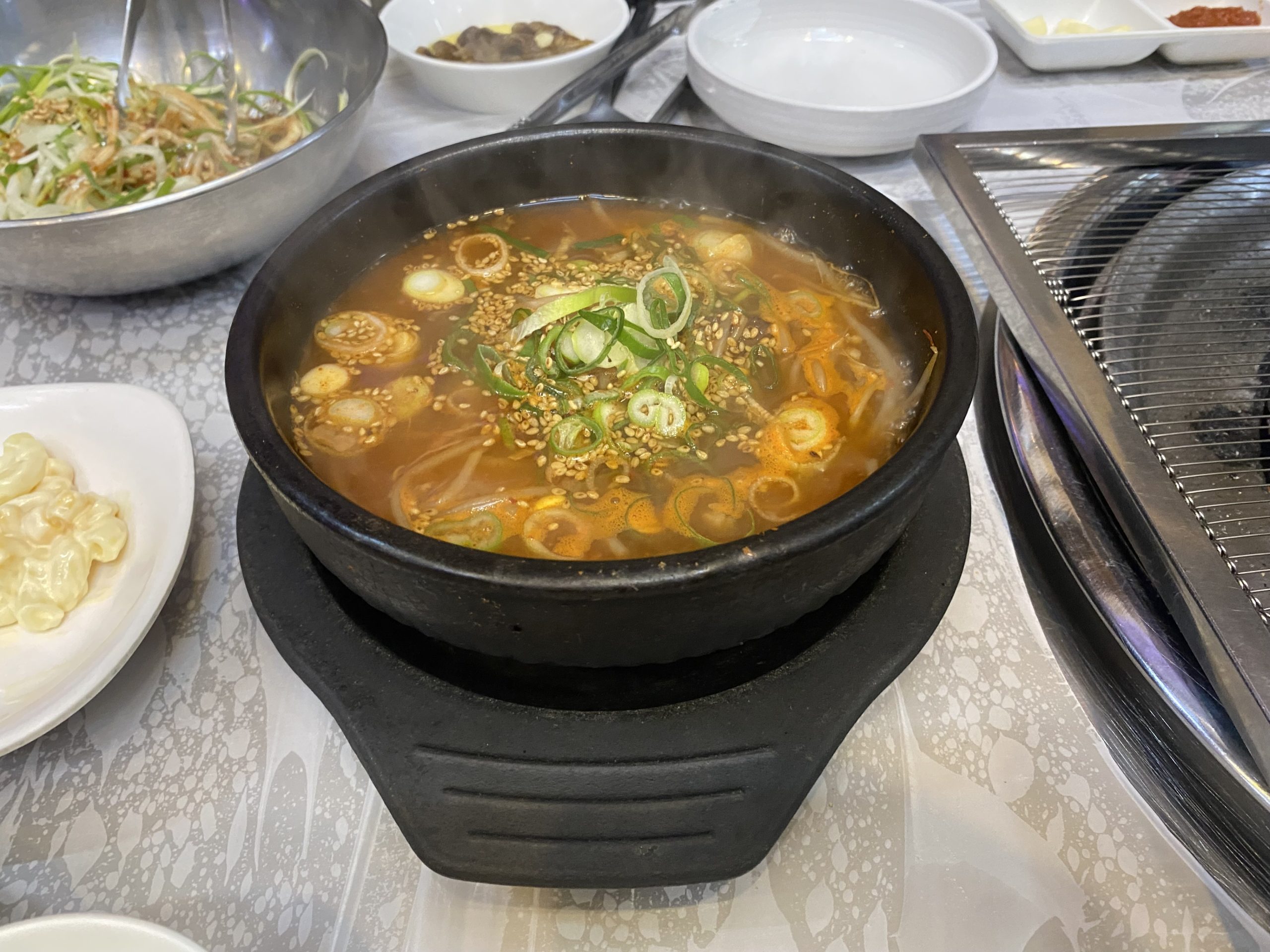 기본으로 제공되는 국이다.
