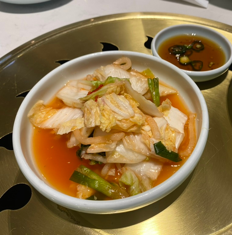 청류 기본 반찬 김치